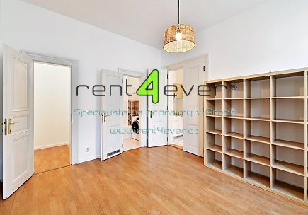 Pronájem bytu, Nové Město, Zlatnická, 2+kk, 39.07 m2, cihla, po rekonstrukci, nevybavený nábytkem, Rent4Ever.cz