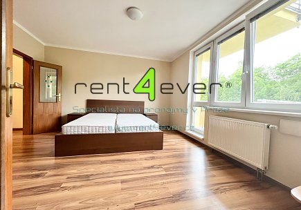 Pronájem bytu, Kunratice, Za Valem, byt 1+1, 48 m2, novostavba, balkon, garážové stání, šatna, Rent4Ever.cz