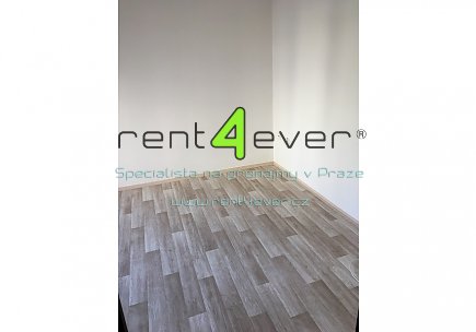 Pronájem bytu, Michle, Nuselská, byt 1+kk, 24 m2, po rekonstrukci, nezařízený nábytkem, Rent4Ever.cz