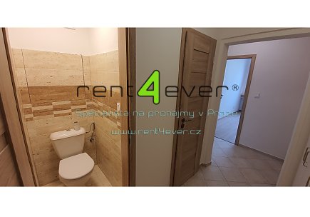 Pronájem bytu, Ruzyně, Ciolkovského, byt 2+kk, 52 m2, po komplet. rekonstrukci, komora, vybavený, Rent4Ever.cz