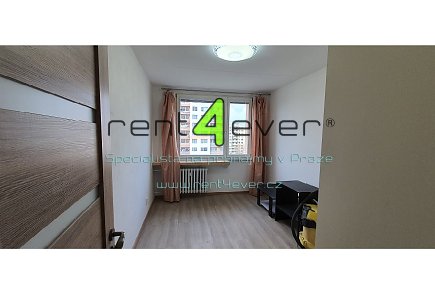 Pronájem bytu, Ruzyně, Ciolkovského, byt 2+kk, 52 m2, po komplet. rekonstrukci, komora, vybavený, Rent4Ever.cz
