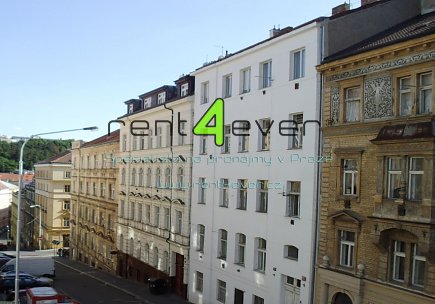 Pronájem bytu, Smíchov, Kmochova, byt 3+kk, 82 m2, nezařízený nábytkem, Rent4Ever.cz