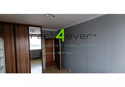 Pronájem bytu, Hloubětín, Slévačská, byt 3+kk, 67 m2, po rekonstrukci, lodžie, nevybavený, Rent4Ever.cz