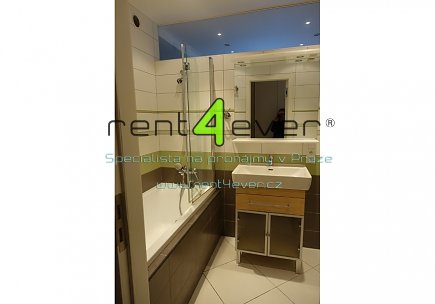 Pronájem bytu, Chodov, Modletická, byt 3+kk, 75 m2, po komplet. rekonstrukci, 2x balkon, Rent4Ever.cz