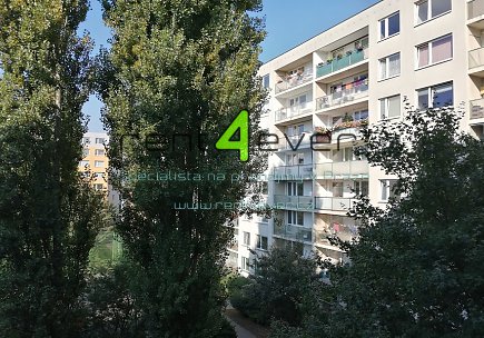 Pronájem bytu, Stodůlky, Kurzova, byt 2+kk, 44.5m2, po rekonstrukci, vybavený / nevybavený nábytkem, Rent4Ever.cz