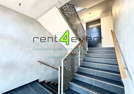 Pronájem bytu, Řepy, U boroviček, byt 1+kk, 38.30m2, novostavba, balkon, sklep, parkování, Rent4Ever.cz