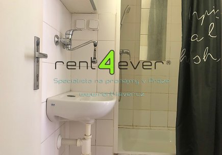 Pronájem bytu, Libeň, Vosmíkových, byt 1+kk, 20 m2, částečně zařízený, pouze pro 1 osobu, Rent4Ever.cz