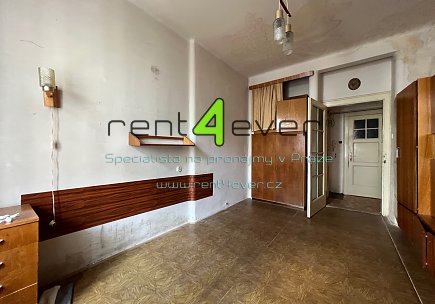 Pronájem bytu, Dejvice, Jugoslávských partyzánů, byt 2+kk, 60 m2, s balkonem, výtah, zařízený , Rent4Ever.cz