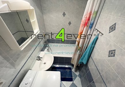 Pronájem bytu, Vršovice, Kodaňská, byt 2+kk, 45 m2, po rekonstrukci, sklep, výtah, zařízený, Rent4Ever.cz