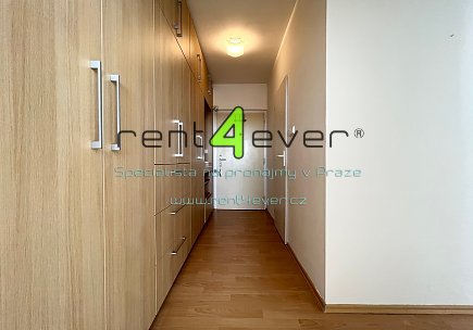 Pronájem bytu, Háje, Štichova, byt 2+kk, 47 m2, po celkové rekonstrukci, komplet. vybavený, Rent4Ever.cz