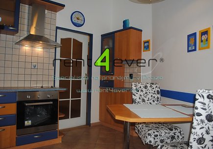 Pronájem bytu, Vinohrady, Polská, byt 1+1, 45 m2, komora, zařízený, Rent4Ever.cz