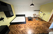 Pronájem bytu, Nové Město, Palackého, byt 1+1, 40 m2, po rekonstrukci, šatna, zařízený nábytkem, Rent4Ever.cz