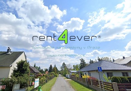 Pronájem bytu, Újezd nad Lesy, Hrádková, malý byt 1+kk, 22 m2, zařízený nábytkem pro 1 osobu, Rent4Ever.cz