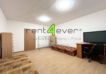 Pronájem bytu, Roztoky, V úvoze, byt 3+1, 96 m2, v suterénu, po rekonstrukci, vybavený , Rent4Ever.cz