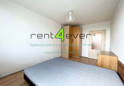 Pronájem bytu, Chodov, Malenická, byt 2+kk, 48 m2, sklep, částečně zařízený nábytkem, Rent4Ever.cz
