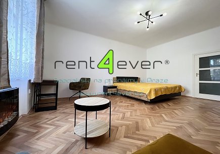 Pronájem bytu, Nusle, V zálomu, byt 2+kk, 55 m2,  balkon, kompletně vybavený nábytkem, Rent4Ever.cz