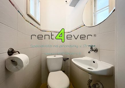 Pronájem bytu, Nusle, V zálomu, byt 2+kk, 55 m2,  balkon, kompletně vybavený nábytkem, Rent4Ever.cz