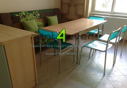 Pronájem bytu, Vinohrady, Chodská, byt 2+kk, 51 m2, cihla, po rekonstrukci, zařízený nábytkem, Rent4Ever.cz
