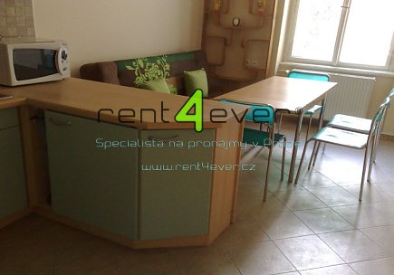 Pronájem bytu, Vinohrady, Chodská, byt 2+kk, 51 m2, cihla, po rekonstrukci, zařízený nábytkem, Rent4Ever.cz