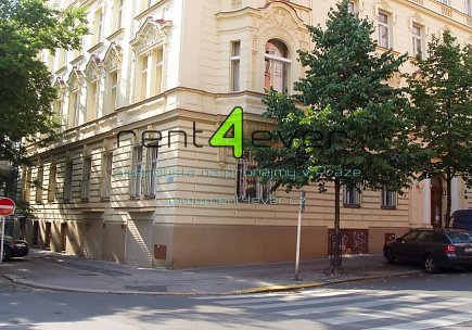 Pronájem bytu, Vinohrady, Chodská, byt 2+kk, 51 m2, cihla, po rekonstrukci, zařízený nábytkem, Rent4Ever.cz
