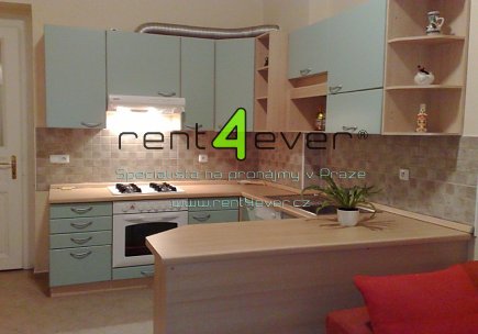Pronájem bytu, Vinohrady, Chodská, byt 2+kk, 51 m2, cihla, po rekonstrukci, zařízený nábytkem, Rent4Ever.cz