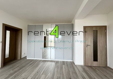 Pronájem bytu, Chrášťany, Zelená, byt 3+kk, 72 m2, novostavba, balkon, sklep, parkování, Rent4Ever.cz