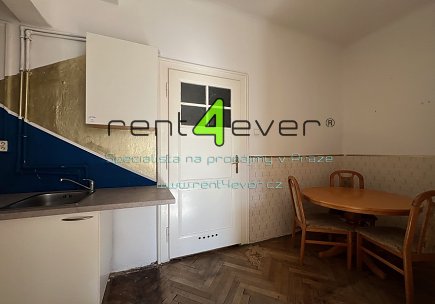 Pronájem bytu, Dejvice, Jugoslávských partyzánů, 2+1, 82 m2, cihla, výtah, částečně zařízený, Rent4Ever.cz