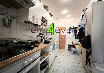 Pronájem bytu, Nusle, Petra Rezka, byt 2+kk, 49 m2, nezařízený nábytkem, Rent4Ever.cz