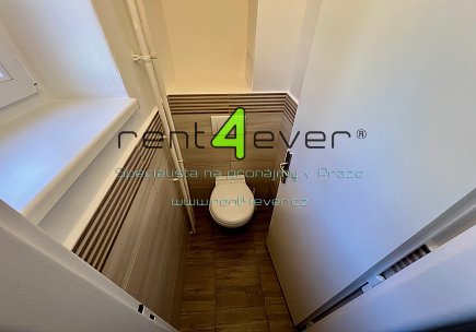 Pronájem bytu, Liboc, Nová Šárka, byt 2+1, 60 m2, po rekonstrukci, komora, částečně zařízený, Rent4Ever.cz