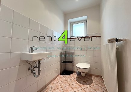 Pronájem bytu, Libeň, Valčíkova, byt 3+1, 120 m2, po rekonstrukci, balkon, částečně zařízený, Rent4Ever.cz