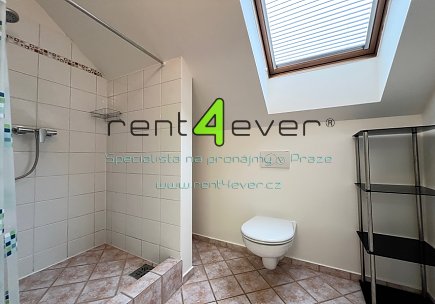 Pronájem bytu, Libeň, Valčíkova, byt 3+1, 120 m2, po rekonstrukci, balkon, částečně zařízený, Rent4Ever.cz