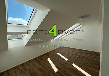 Pronájem bytu, Dolní Chabry, Počeradská, úplně nový byt 3+kk, 82 m2, novostavba, garážové stání, Rent4Ever.cz