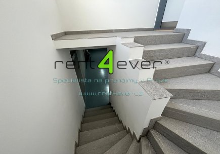 Pronájem bytu, Dolní Chabry, Počeradská, úplně nový byt 3+kk, 82 m2, novostavba, garážové stání, Rent4Ever.cz