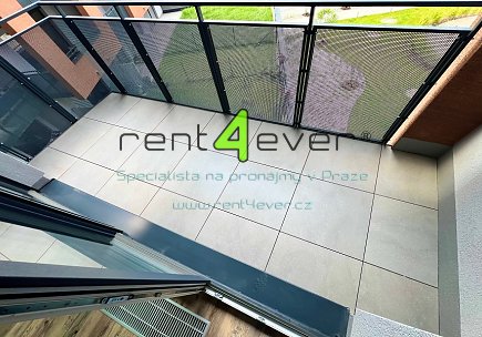 Pronájem bytu, Háje, Výstavní, úplně nový byt 1+kk, 33.4 m2, balkon, novostavba, nevybavený, Rent4Ever.cz