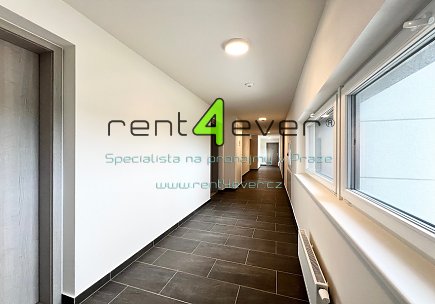 Pronájem bytu, Háje, Výstavní, úplně nový byt 1+kk, 33.4 m2, balkon, novostavba, nevybavený, Rent4Ever.cz