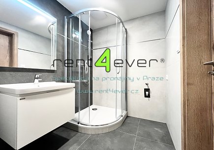 Pronájem bytu, Háje, Výstavní, úplně nový byt 1+kk, 33.4 m2, balkon, novostavba, nevybavený, Rent4Ever.cz