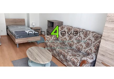 Pronájem bytu, Holešovice, V Háji, útulný byt 1+1, 33.2 m2, sklep, zařízený nábytkem, Rent4Ever.cz