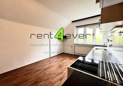 Pronájem bytu, Liboc, Evropská, byt 2+1, 55 m2, komora, částěčně vybavený nábytkem, Rent4Ever.cz