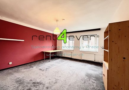 Pronájem bytu, Liboc, Evropská, byt 2+1, 55 m2, komora, částěčně vybavený nábytkem, Rent4Ever.cz